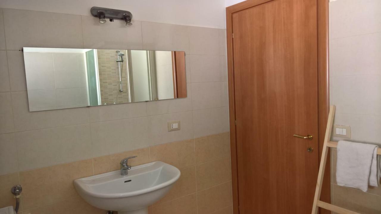 Natour L'Ostello Per I Camminatori Barisciano Exterior foto